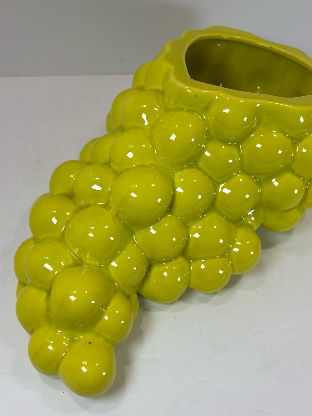 Vintage Ceramic Cluster Of Green Grapes Planter Centerpiece MCM 1970’s Cottage - Picture 6 of 9